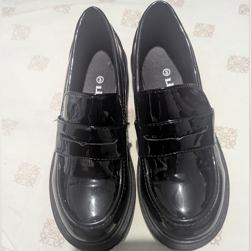 Link Shiny Black Kids Moccasin Shoes